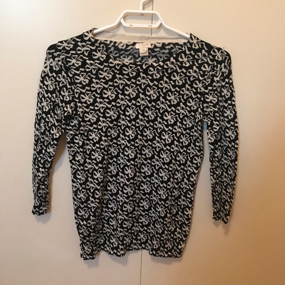 ⭐️4/$20⭐️J Crew Factory Bow Sweater size XS